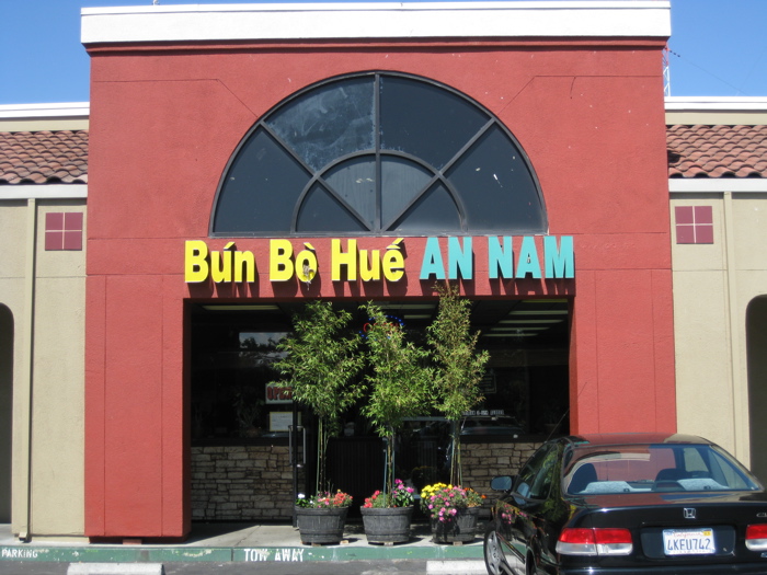 Bun Bo Hue Restaurant